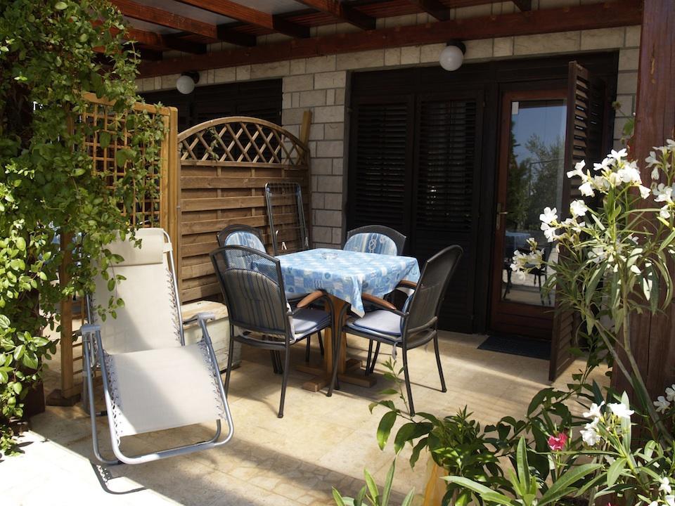 Apartments Loncar Krk Town Εξωτερικό φωτογραφία